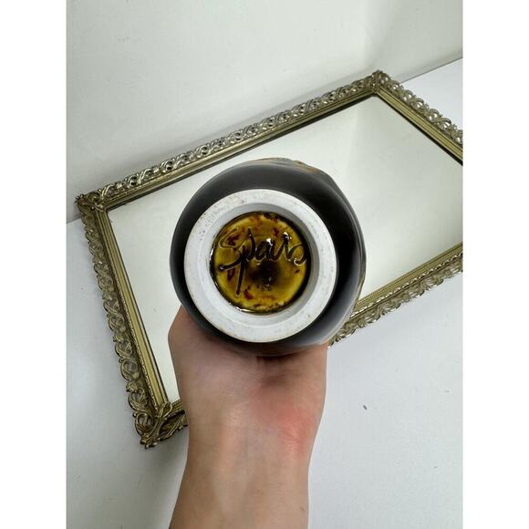 Vintage Japanese Pottery Sake Cup with Unique Fish Design, Signed SPAIN - Picture 3 of 7